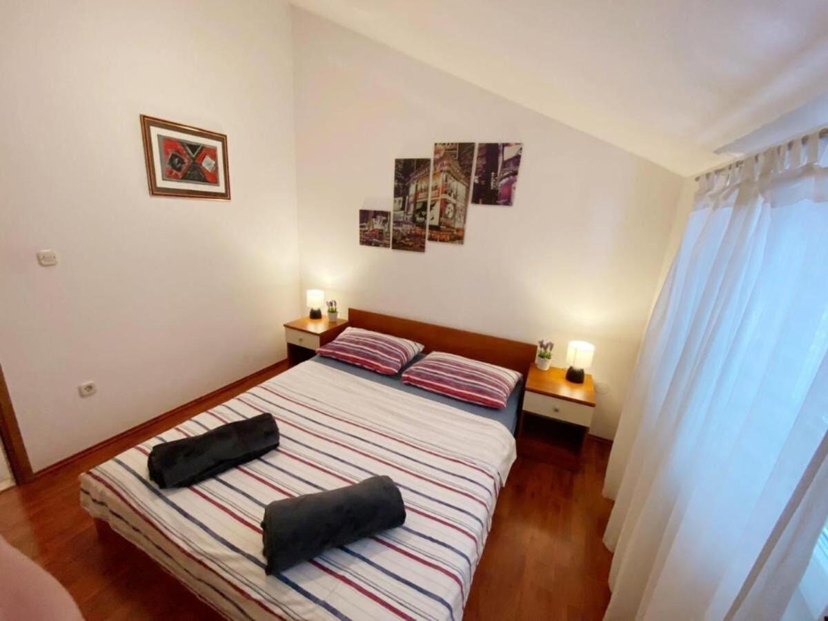Apartments Mila Makarska Exteriör bild